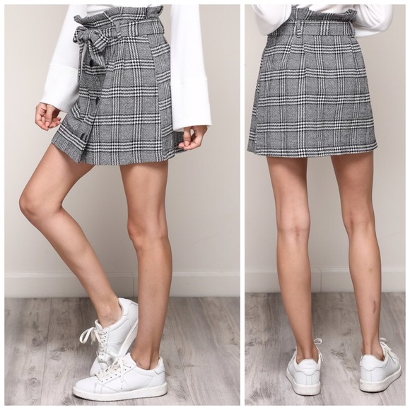 ❤️LAST 2! Double Horn Button Skirt! - Picture 2 of 4